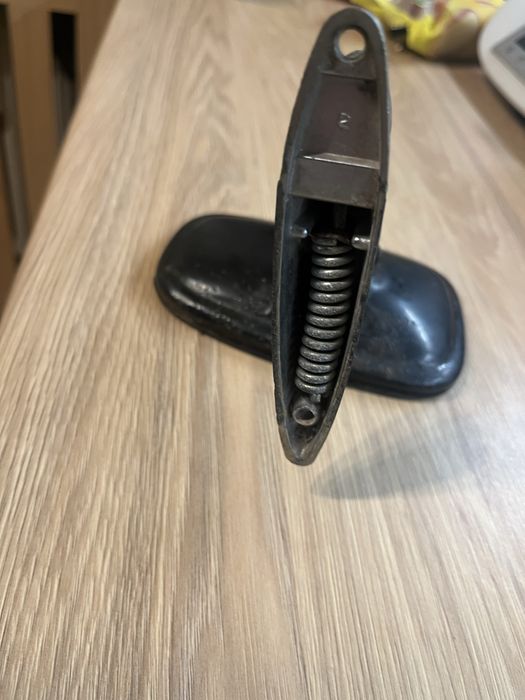 Lusterko Datsun używane dwie sztuki