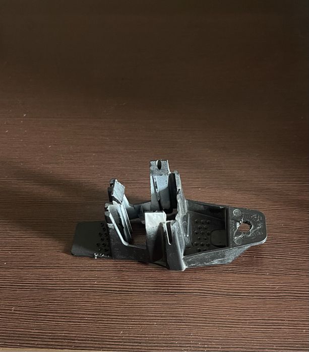 Камери кронштейн і рамка audi a5 s5 b9 f5 a6 c8 q5 80A x3 G01
