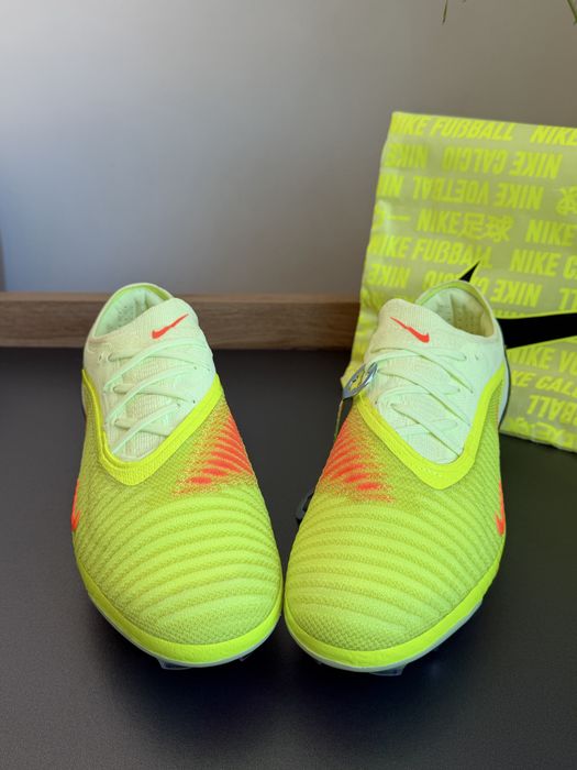 Nike Phantom 6 Low Elite Sg оригінал бутси чоловічі розмір 42 (26.5) нові HV8988-800