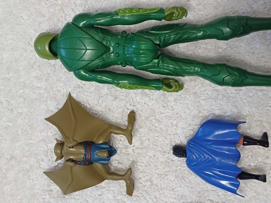 WCW Goldberg Terminator T-800 Robocop Tarzan