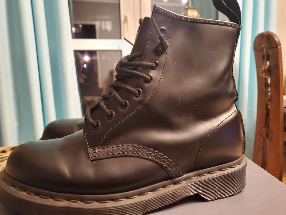 Dr.Martens mono black