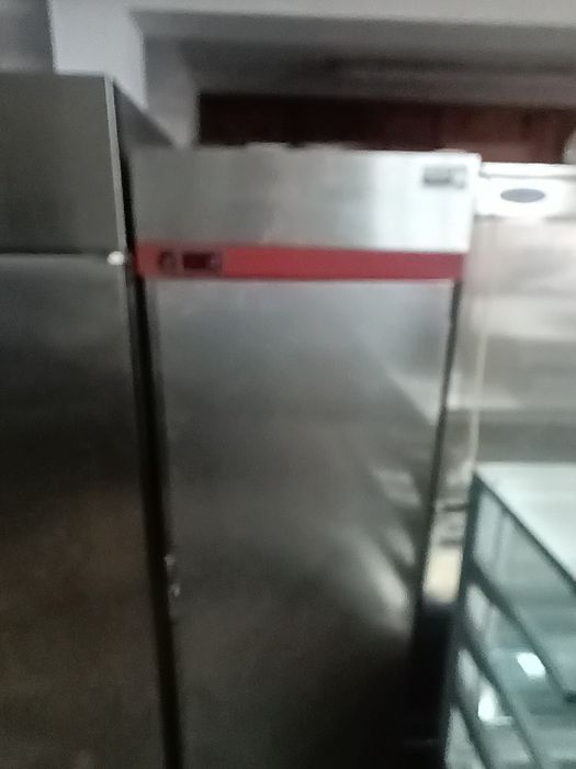 Armário frigorífico 1 porta