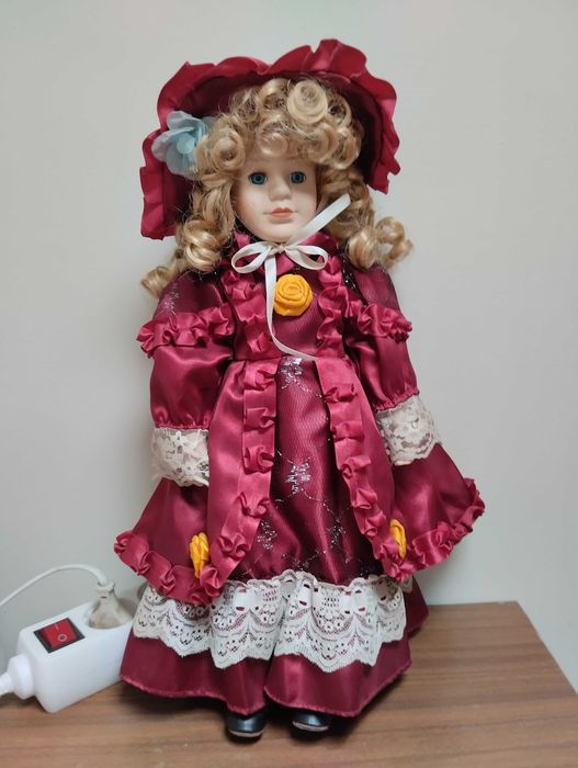Bonecas de porcelana