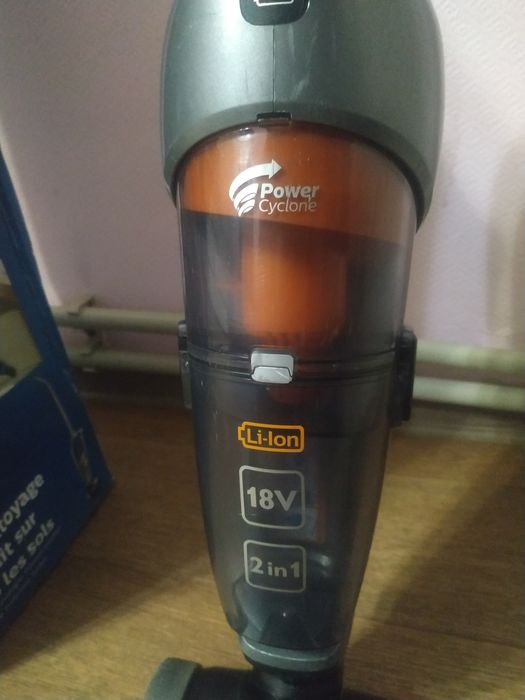 Продам Пылесос PHILIPS