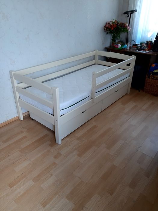 Кровать детская подростковая Лиза из дерева, ліжко дитяче з дерева