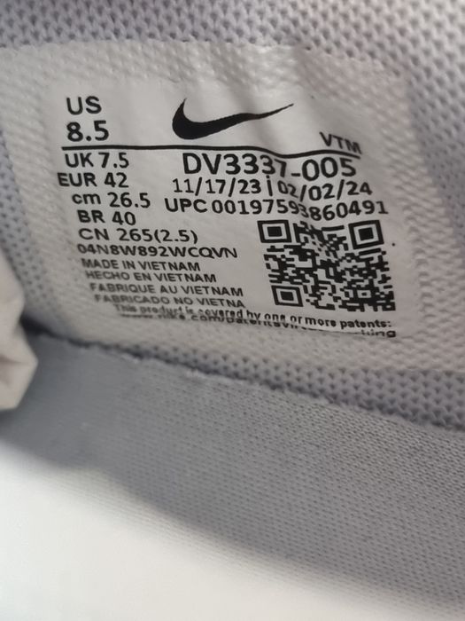 Оригінал 100% Кросівки Nike AIR MAX DN   EURO 42