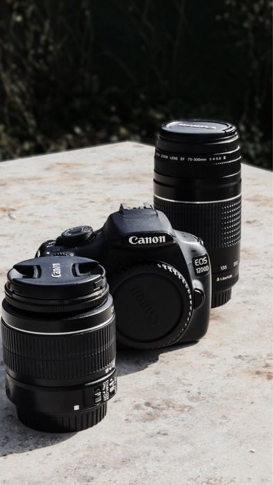 Canon 1200D + 2 обʼєктива