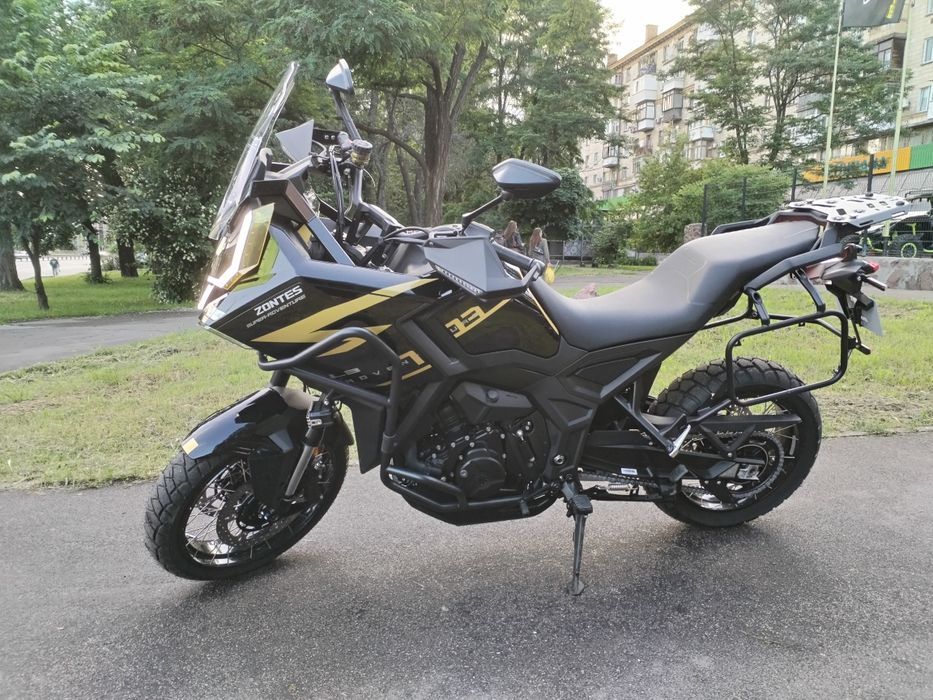 Мотоцикл ZONTES ADVENTURE 703F 19/17