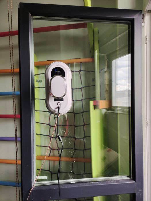 Прокат оренда робот мийщик вікон