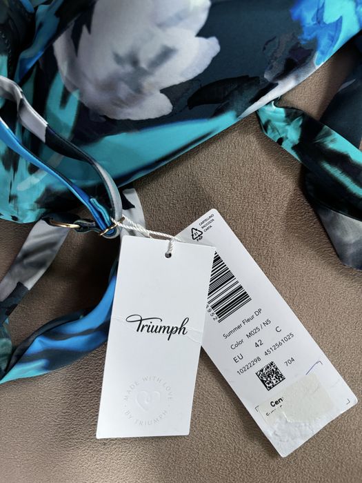 Triumph góra od kostiumu r. EU 42 C