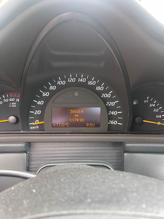 Mercedes c-180 coupe 203 2002r