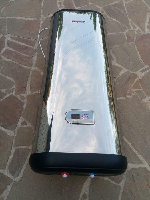 Бойлер Thrmex RZV 80L в отличном состоянии.