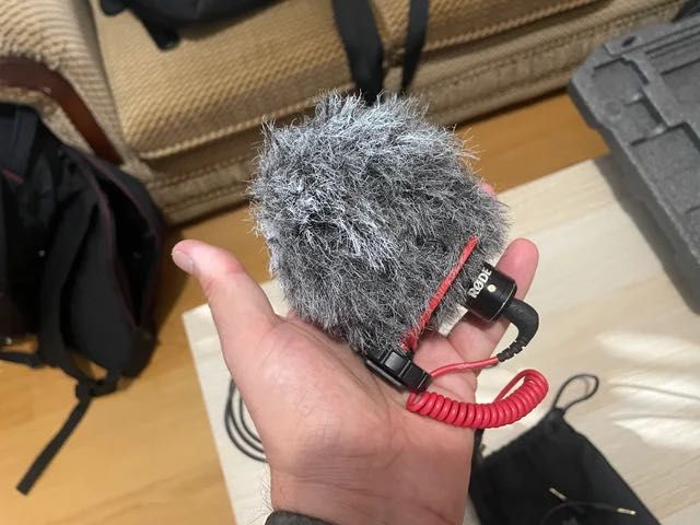 KIt para vídeo - Gimbal, microfones, ecrã. luz