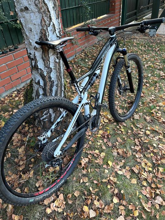 Specialized Camber Comp Carbon 29 M