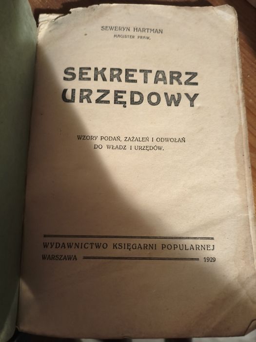 Sekretarz Urzędowy Seweryn Hartman 1929/1930 – przedwojenna książka II RP