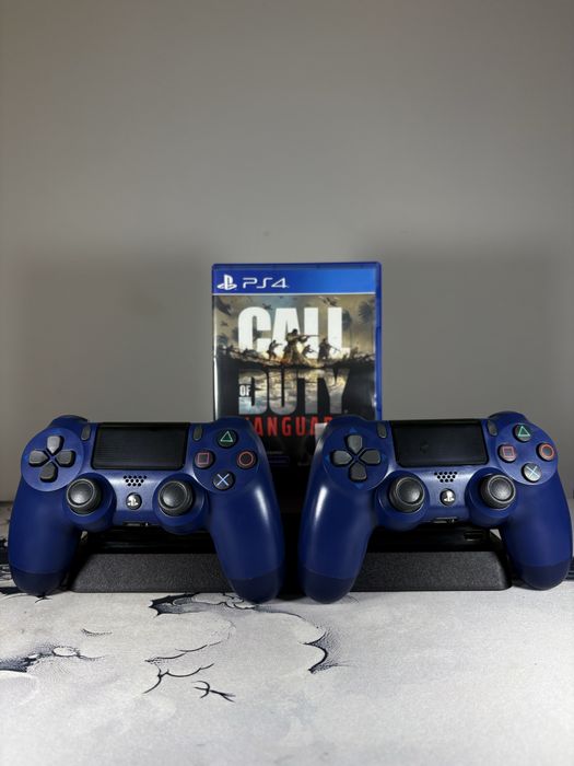 Playstation 4 ( PS4 )