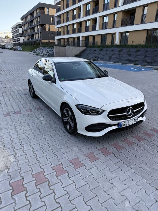 Mercedes C200 Benzyna Night Pakiet 08.2022