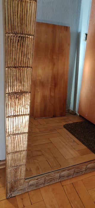 Lustro w ramie 60x90 kolor złoty