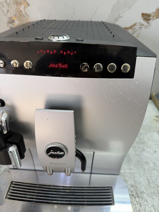 Кавомашина Jura Impressa Z5