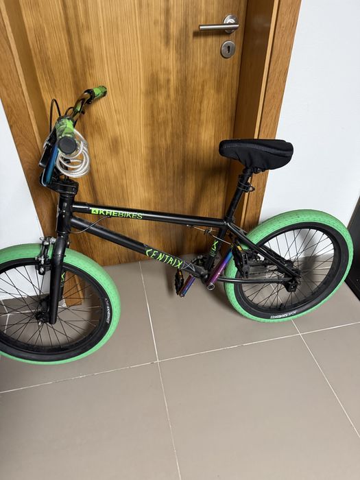 BMX KHE Centrix 20” em muito bom estado.