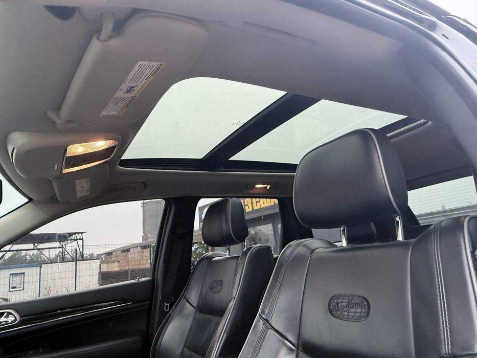 Jeep Grand Cherokee OVERLAND 2012 3.0 тді