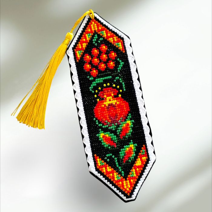 Zakładka do książki, ręczne haftowana, regionalna