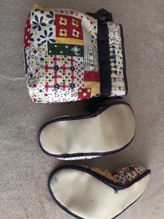 Pantufas com bolsa - Novas