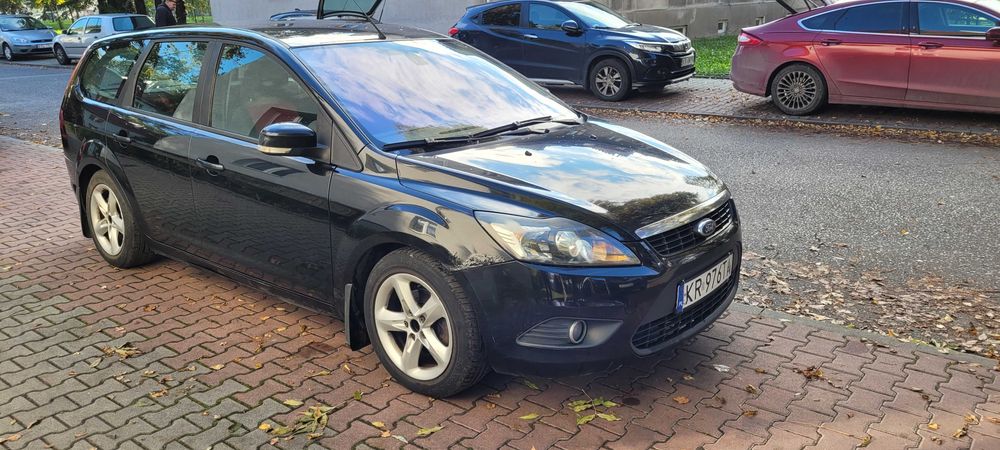Zderzak przód spryski Focus 2 Lift Lampy xenon Focus 2 lift  Części