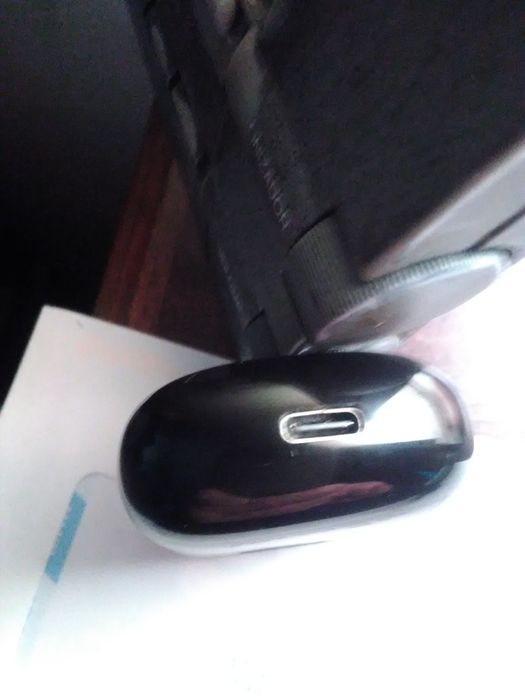 Auricular bluetooth preto