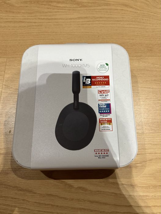 Headphones Sony WH-1000XM5 Novos só aberta a caixa com fatura Excelente