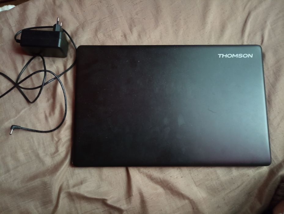 Ноутбук Thomson, Windows 10
