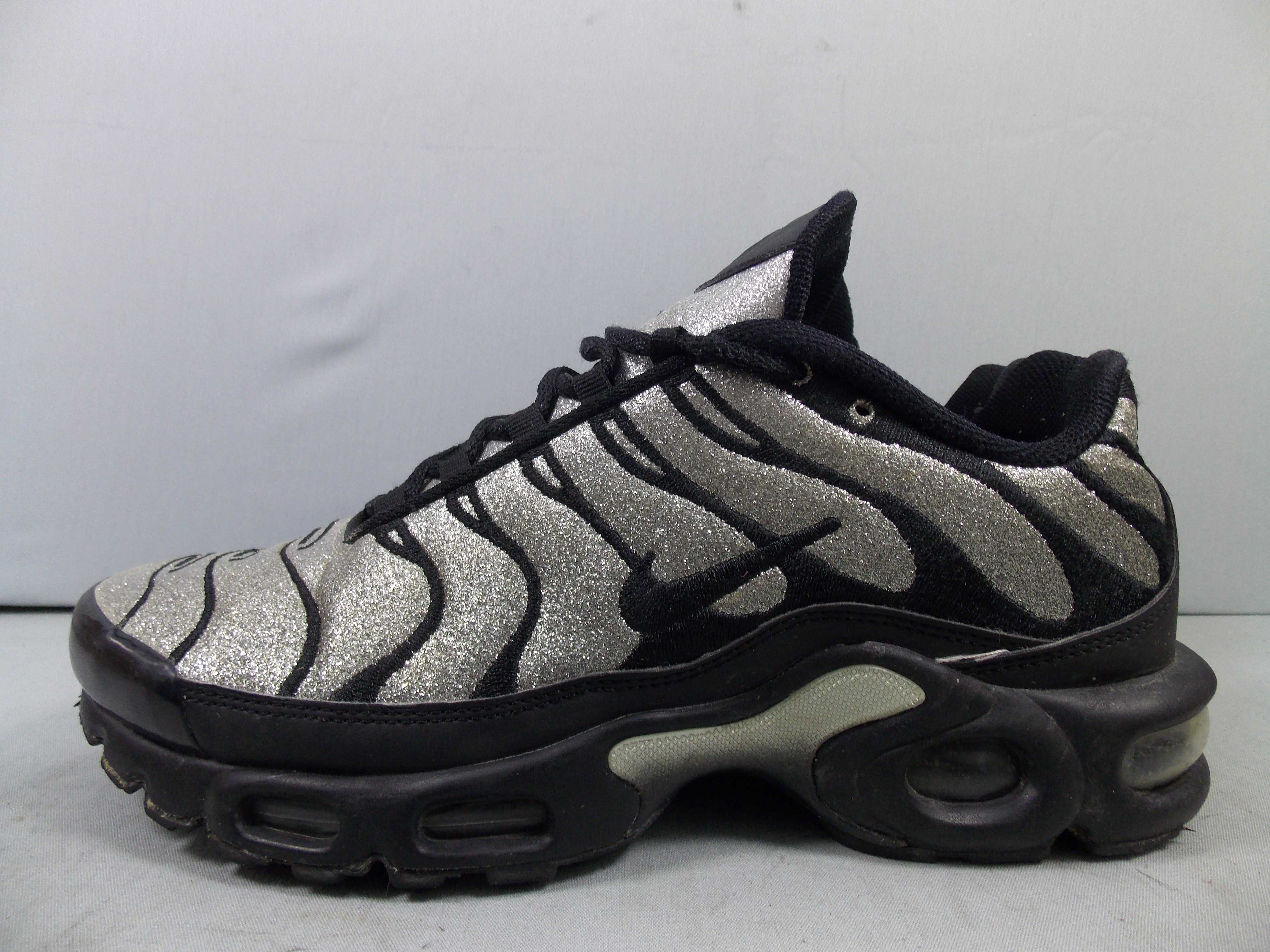 Nike Tn Air Max Plus Black Glitter 900 Olx