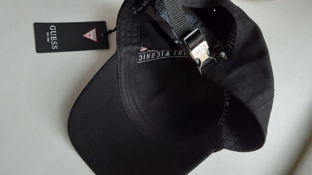 Нова бейсболка кепі GUESS