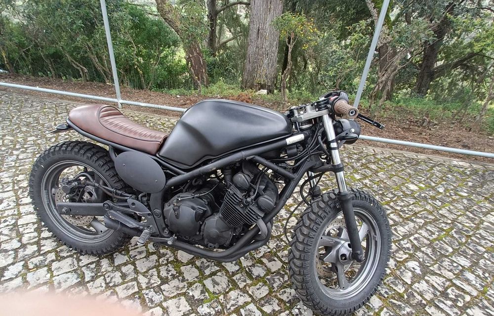 YAMAHA XJ600 (Caffe Racer)
