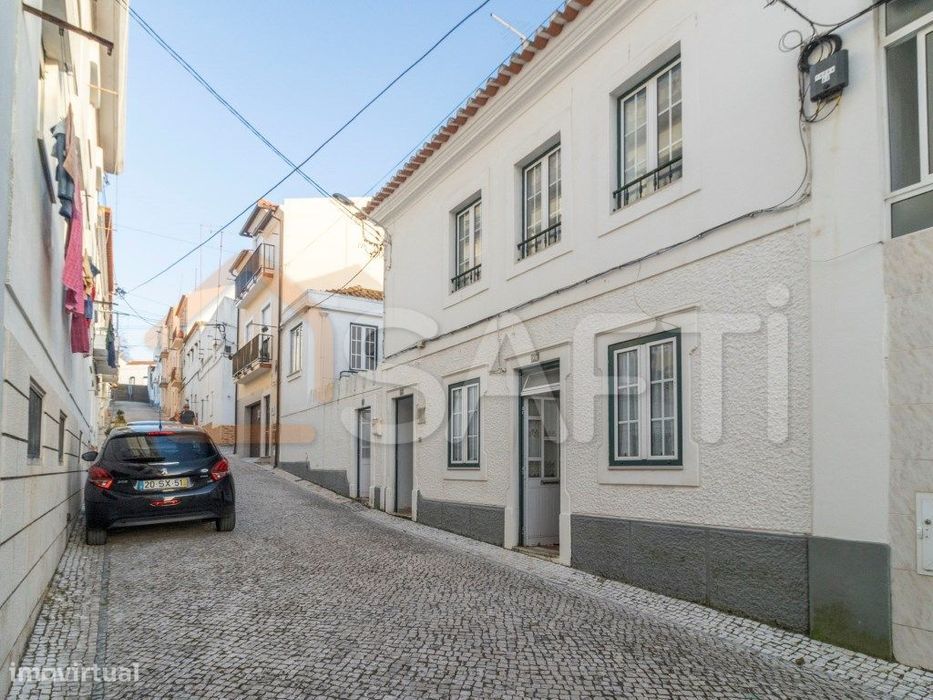 Prédio a 4 minutos da praia