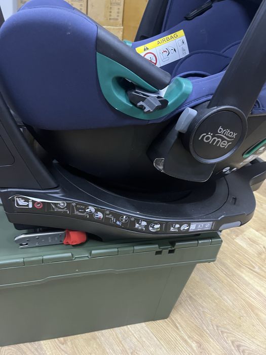 Автокрісло britax romer +база