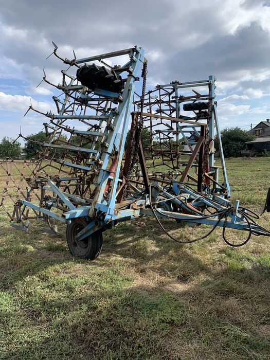 Т 150 у гарному робочому стані вкладень не потребує