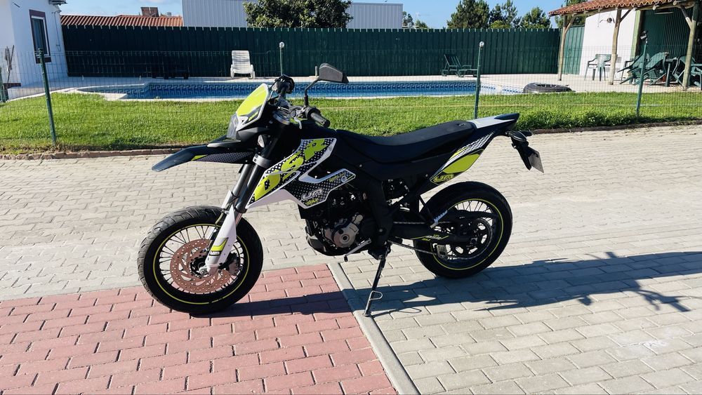 UM  dsr  125  SM