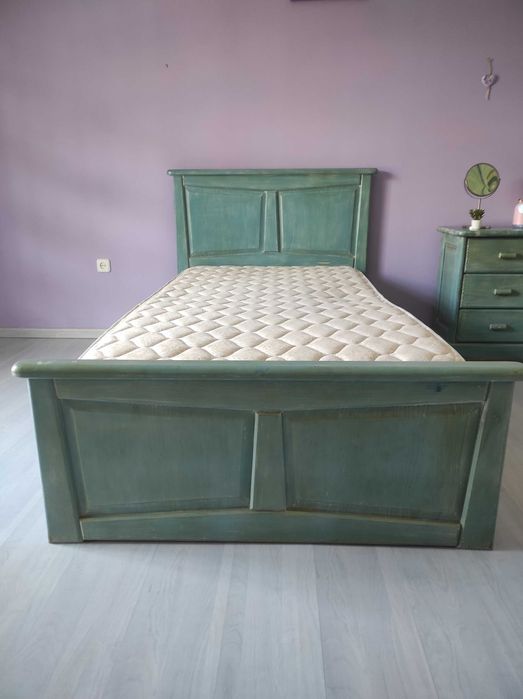Cama de criança. Quarto completo de criança barato