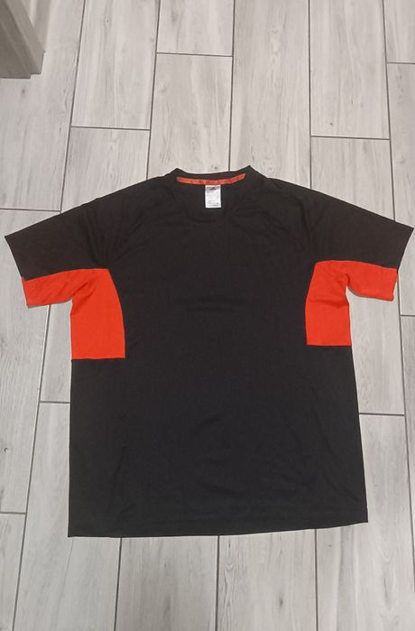 Bluzka sportowa firmy Adidas rozmiar XL