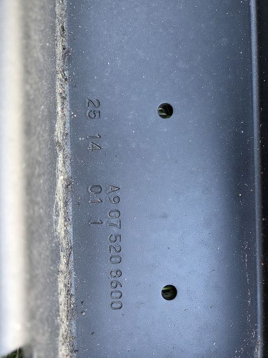 Mercedes-Benz Sprinter W907 W910 Belka zderzaka tylnego A9075208600
