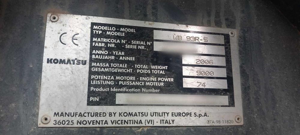Retro-Escavadora KOMATSU WB 93R