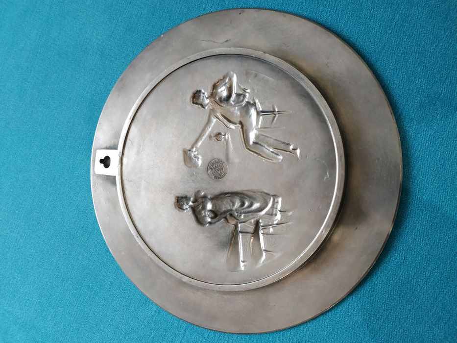 Talerz ścienny piękny okazja