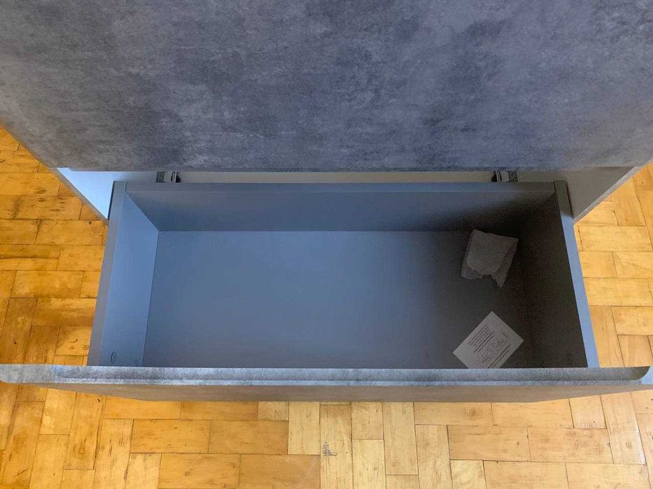 Тумбочка з раковиною у ванну кімнату