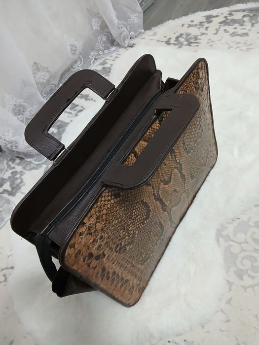 Продам сумку зі шкіри