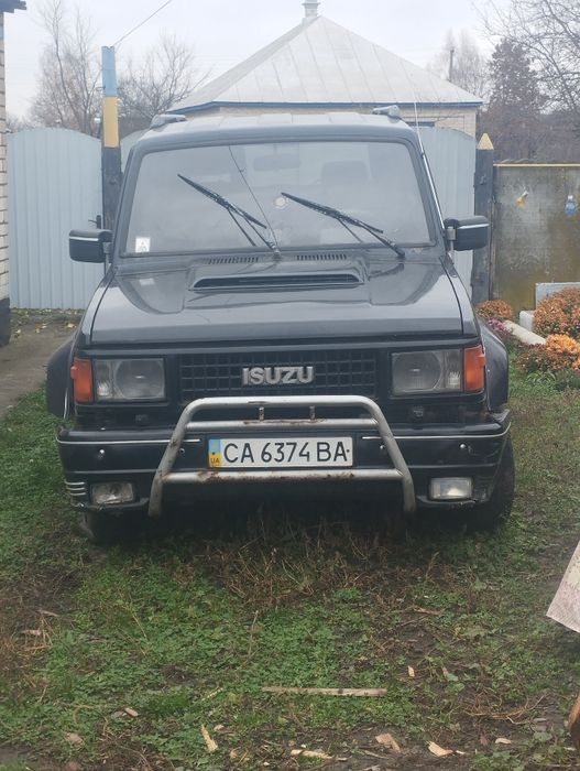 Ісузу трупер 2.8