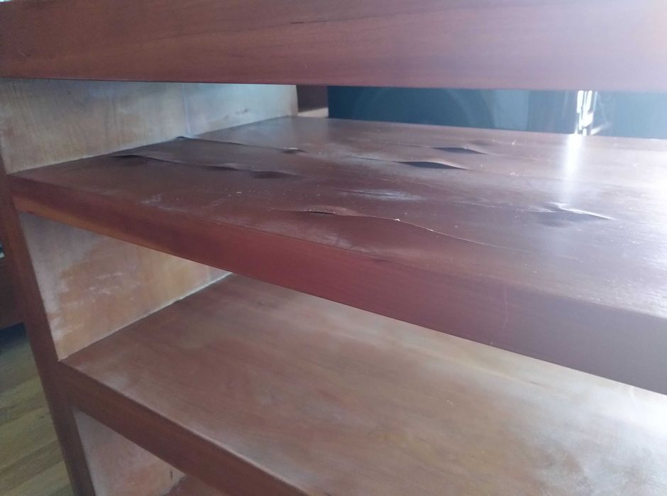 Móvel/rack para equipamentos Multimédia