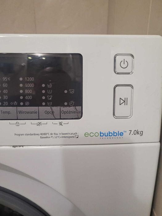 pralka Samsung Ecobubble 7.0 kg WF70F5E0W2W