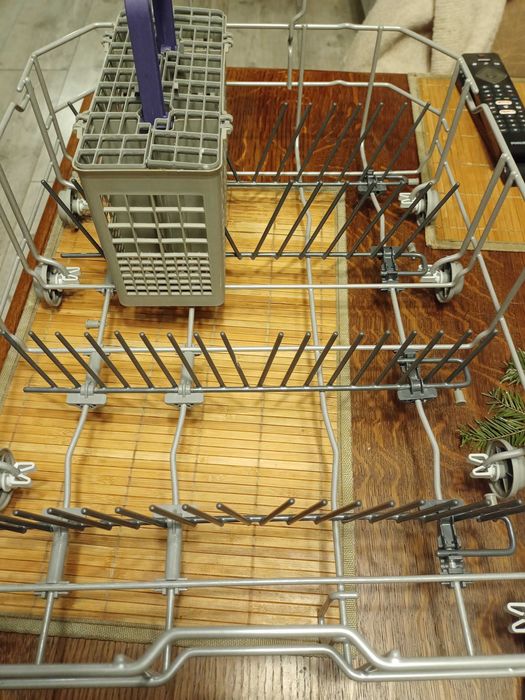 Kosz dolny do zmywarki Beko DIS 25012