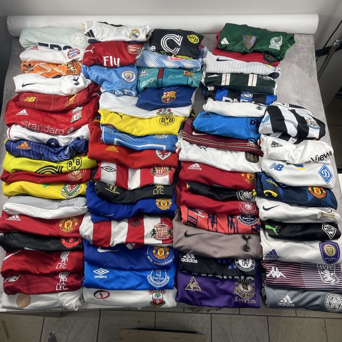 Продам футбольные футболки ОПТом